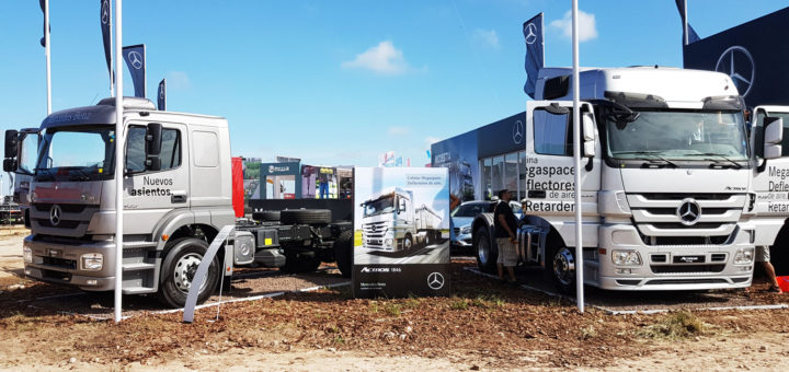 Camiones Mercedes en Expoagro