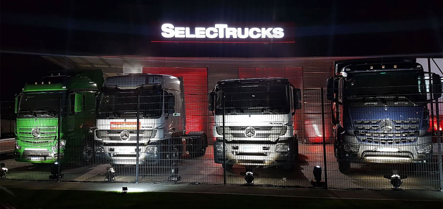 selectrucks