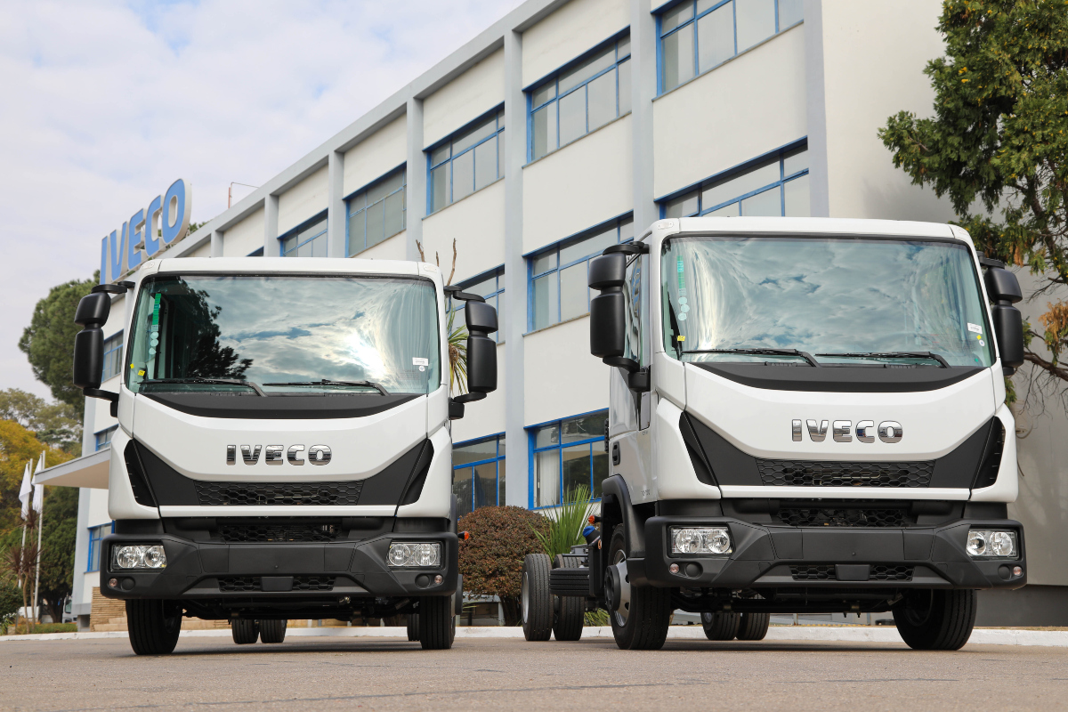 Iveco Tector 9 y 11 toneladas planta de Ferreyra