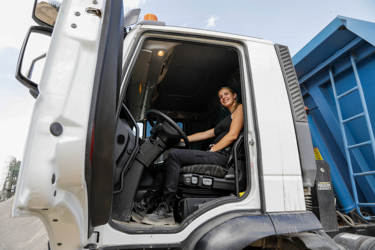 Iveco Día de la Mujer - Ornella Lotti 