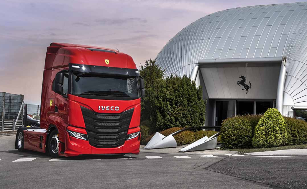 Iveco S-Way Ferrari 