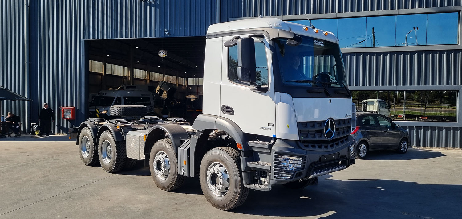 mercedes benz acros 4136