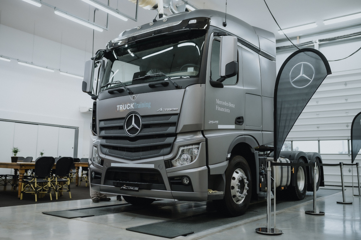 Diálogos Mercedes-Benz