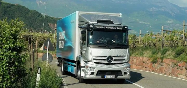 Mercedes-Benz eActros JOURN.e