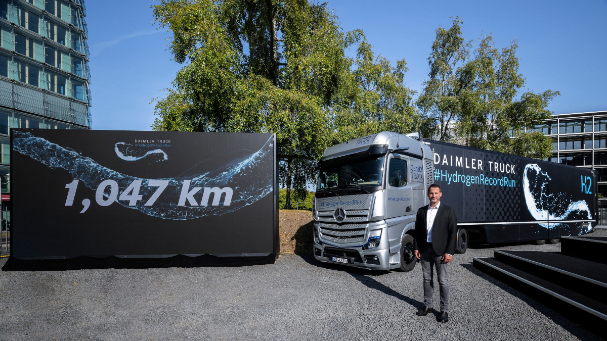 Mercedes-Benz GenH2 2023