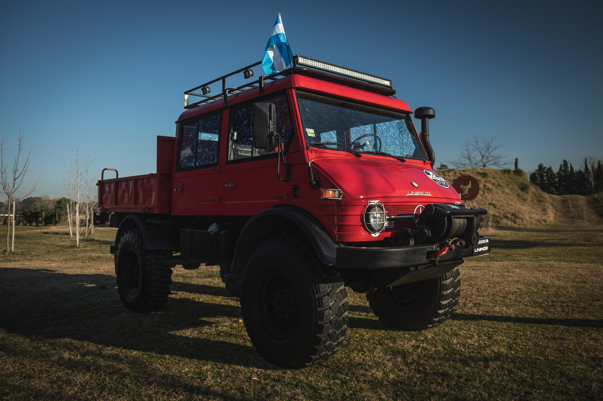 Mercedes-Benz Unimog 416 doble cabina Arg