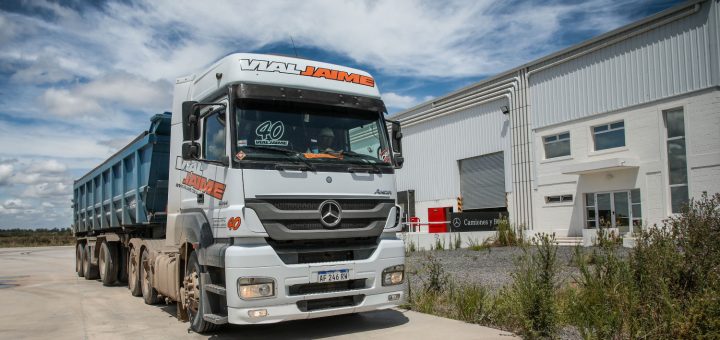 mercedes benz camiones