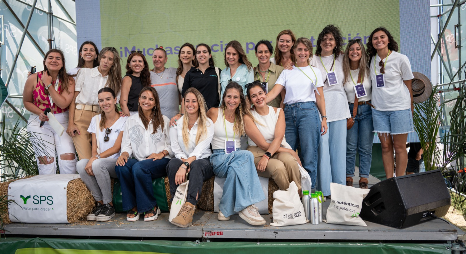 Grupo evento 8M Mujeres a la máxima potencia - Expoagro 2024