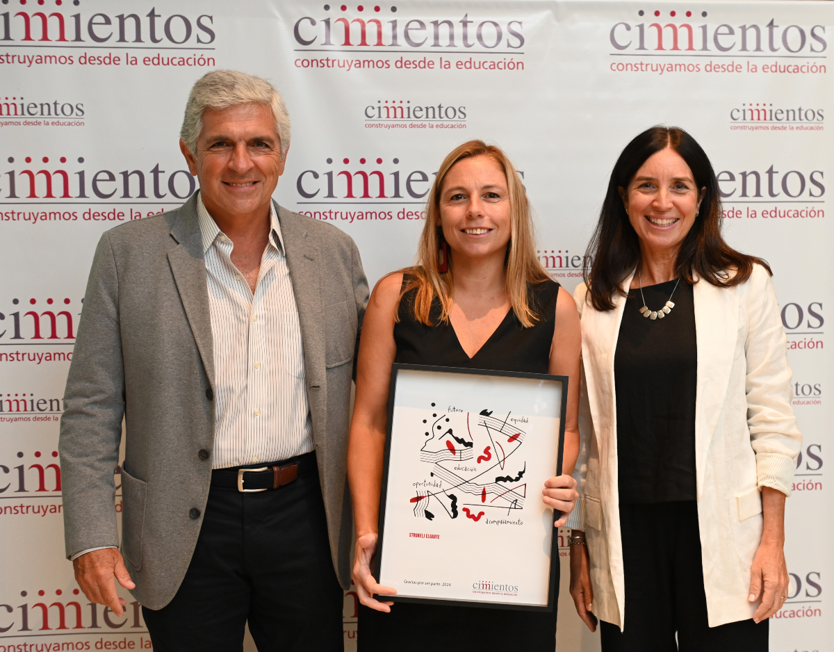 Mercedes-Benz Fundación Cimientos