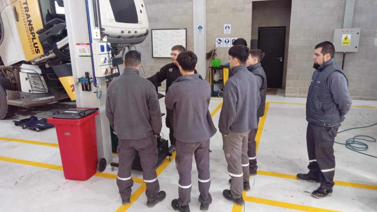Volvo capacitación herramientas