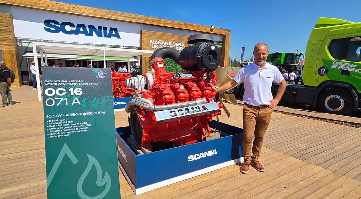 director servicios scania