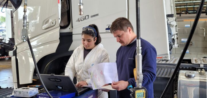 Volvo capacitación in situ