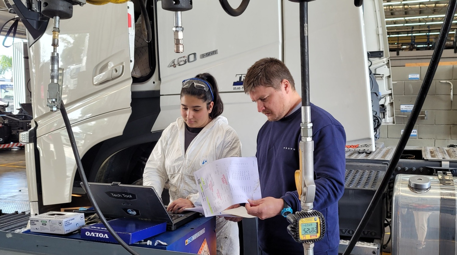 Volvo capacitación in situ
