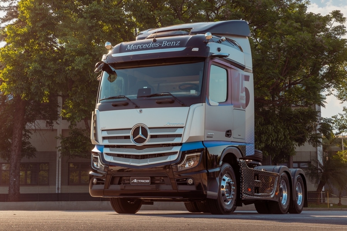 Mercedes-Benz Actros Evolution Special 15th Anniversary Brasil
