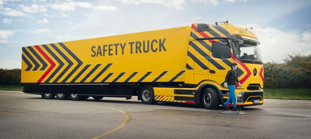 Mercedes-Benz camiones 130 aniversario