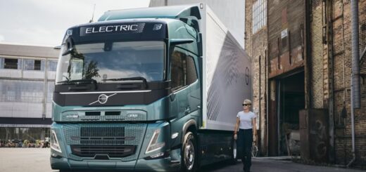 Volvo FM 4x2 rígido