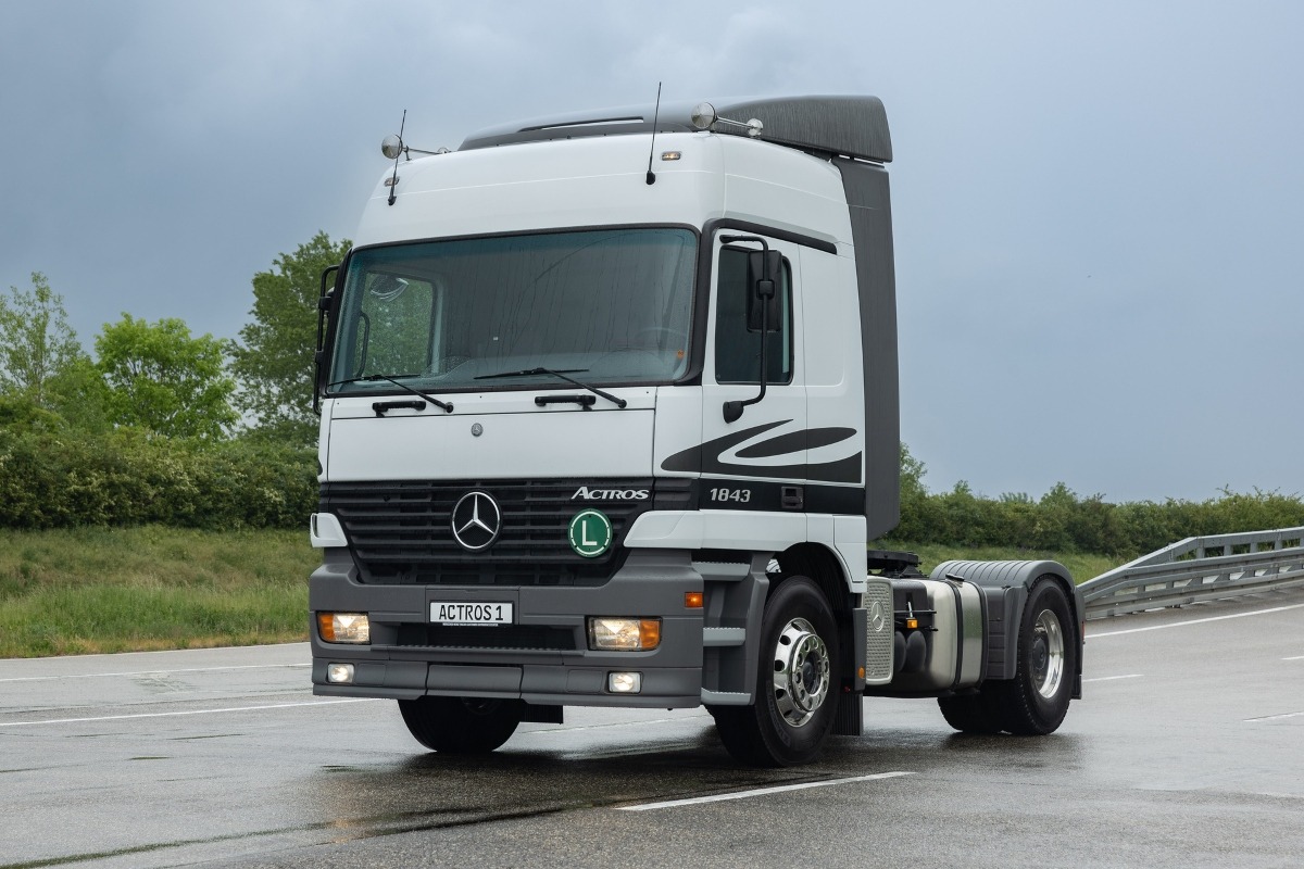 Mercedes-Benz Actros 30 años