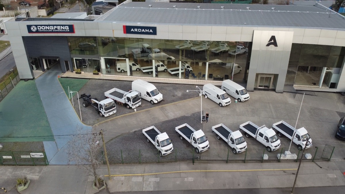 Dongfeng Ardama Pilar