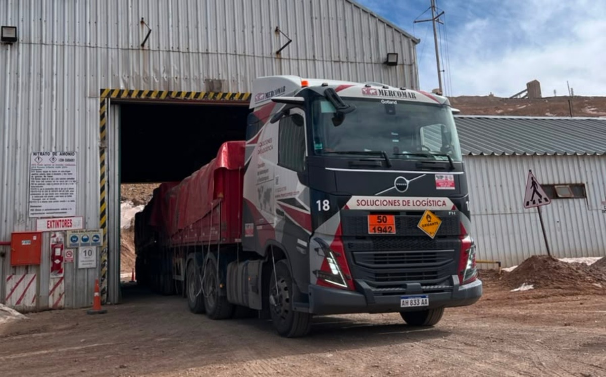 Volvo bitren cordillera