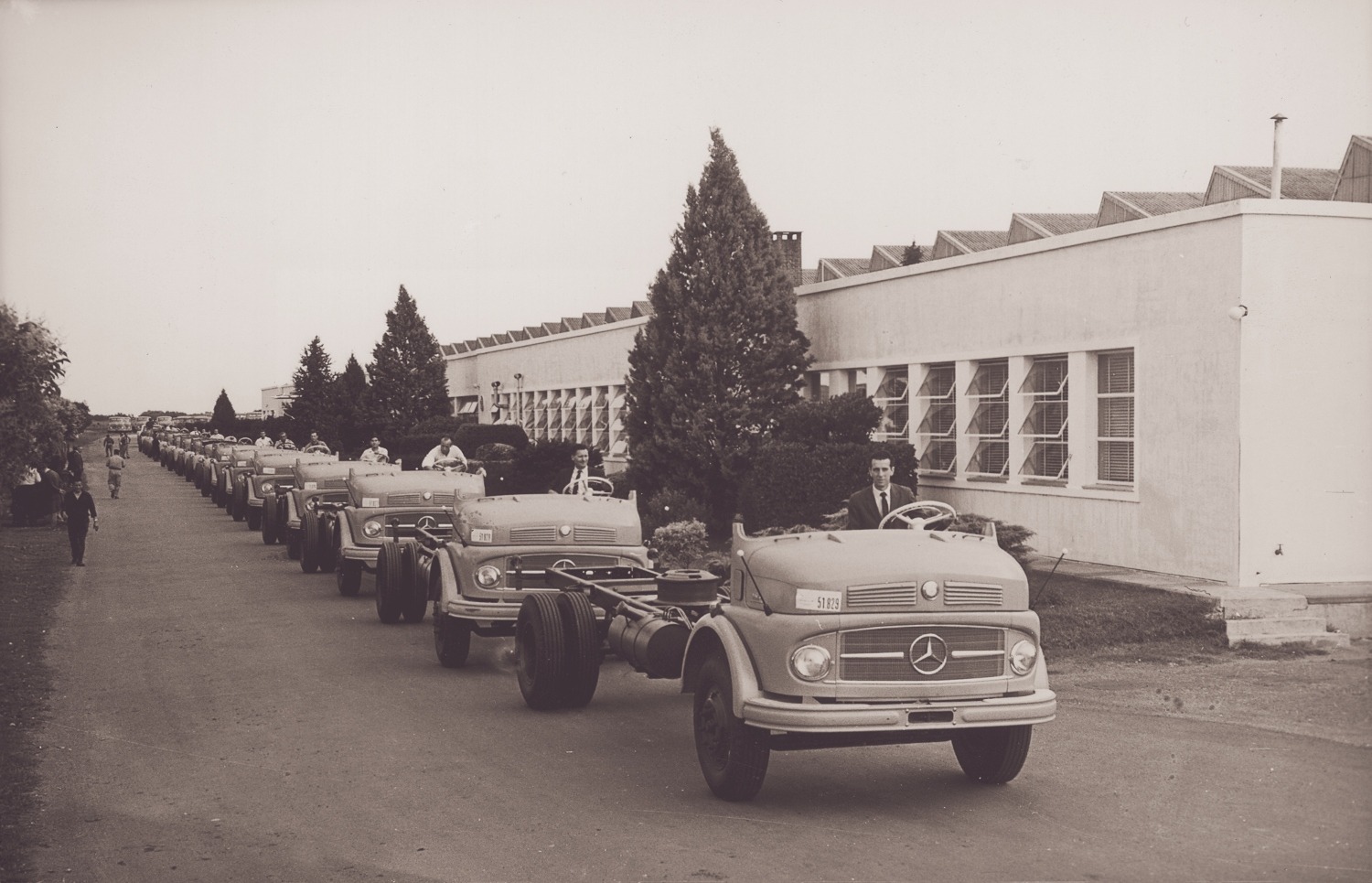 Mercedes-Benz CyB 75 años