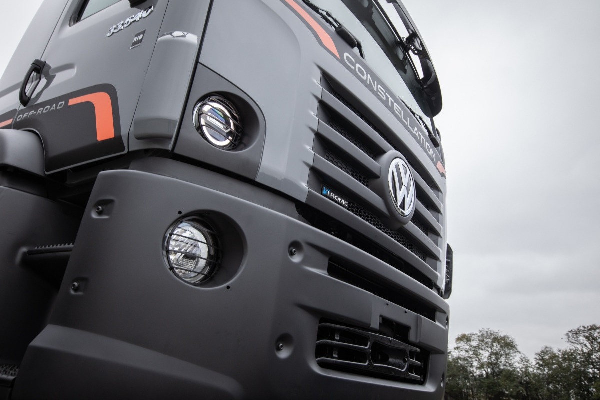 Volkswagen Constellation 33.540 6x4